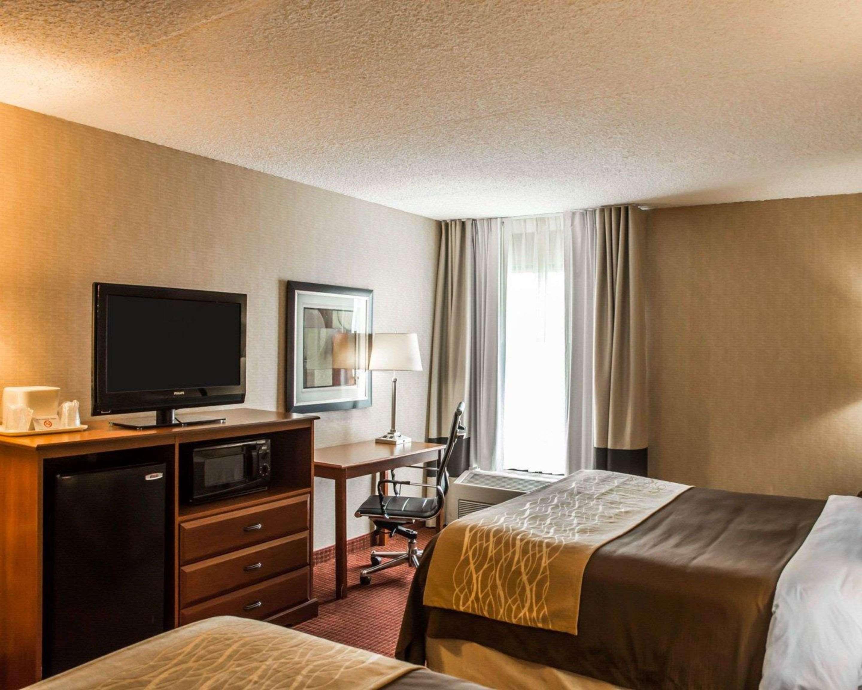 Quality Inn Springboro West Exteriér fotografie