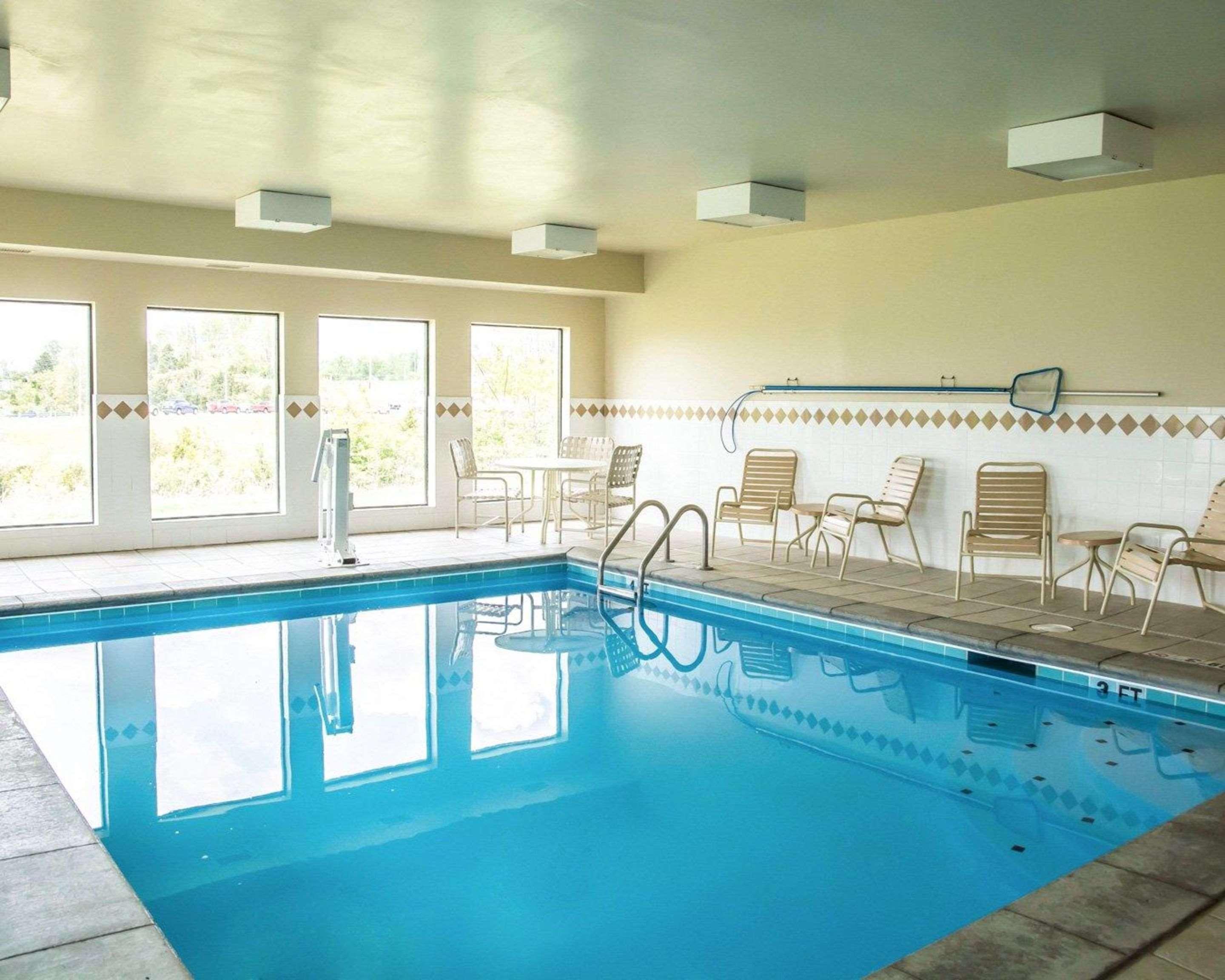 Quality Inn Springboro West Exteriér fotografie