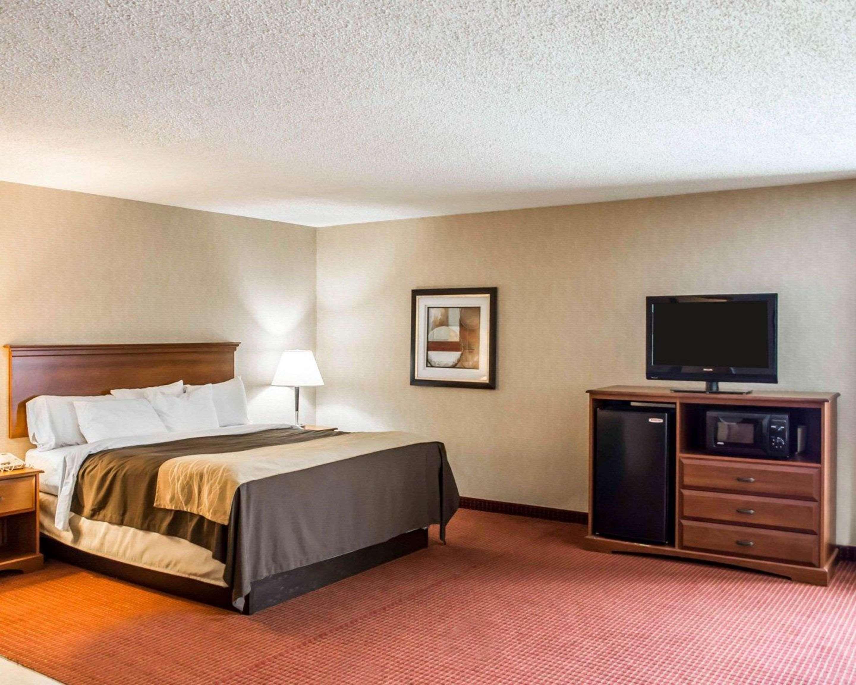 Quality Inn Springboro West Exteriér fotografie