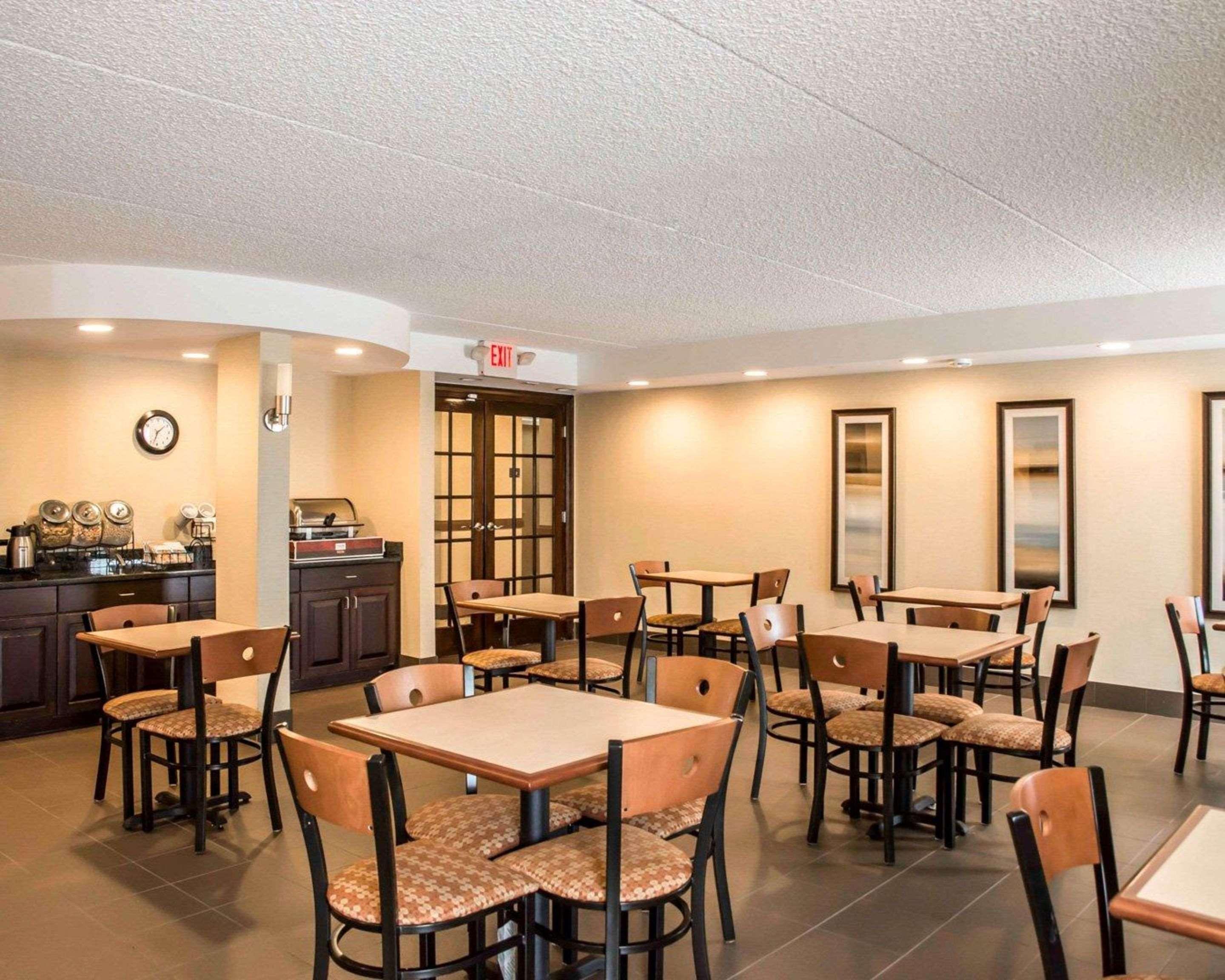 Quality Inn Springboro West Exteriér fotografie