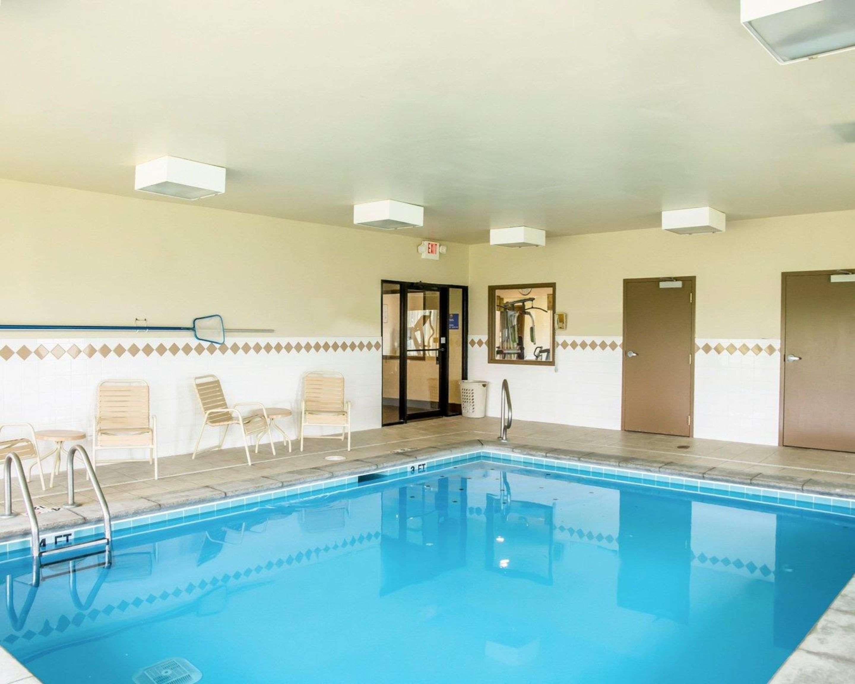 Quality Inn Springboro West Exteriér fotografie