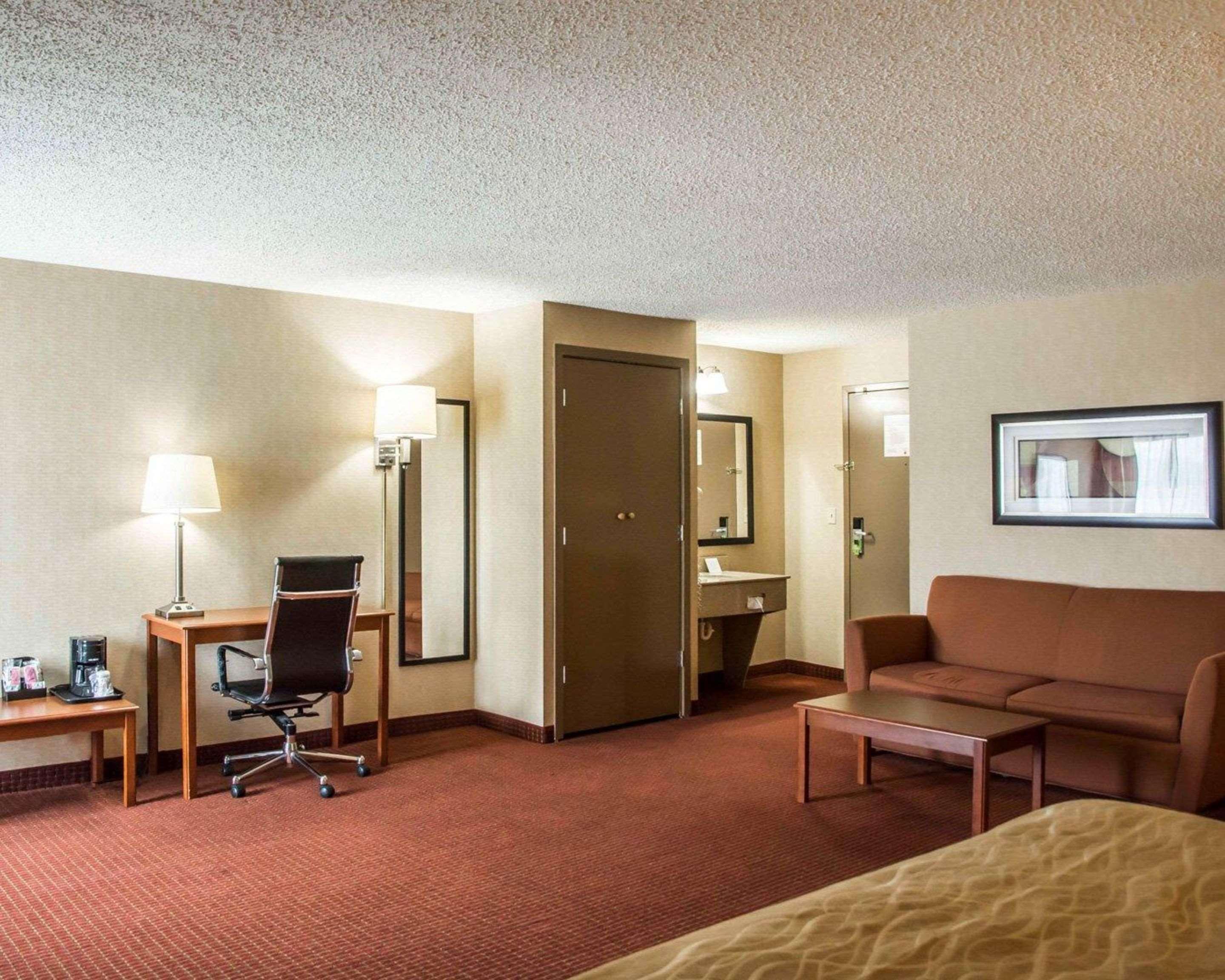 Quality Inn Springboro West Exteriér fotografie