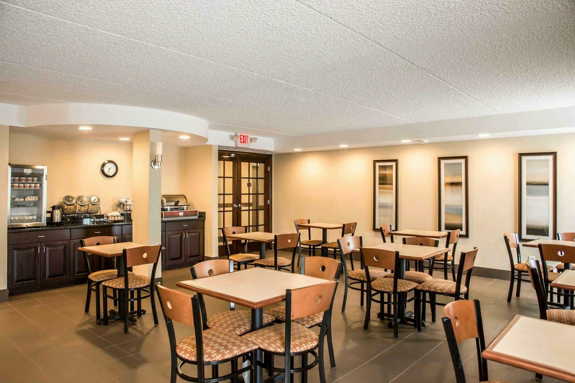 Quality Inn Springboro West Exteriér fotografie