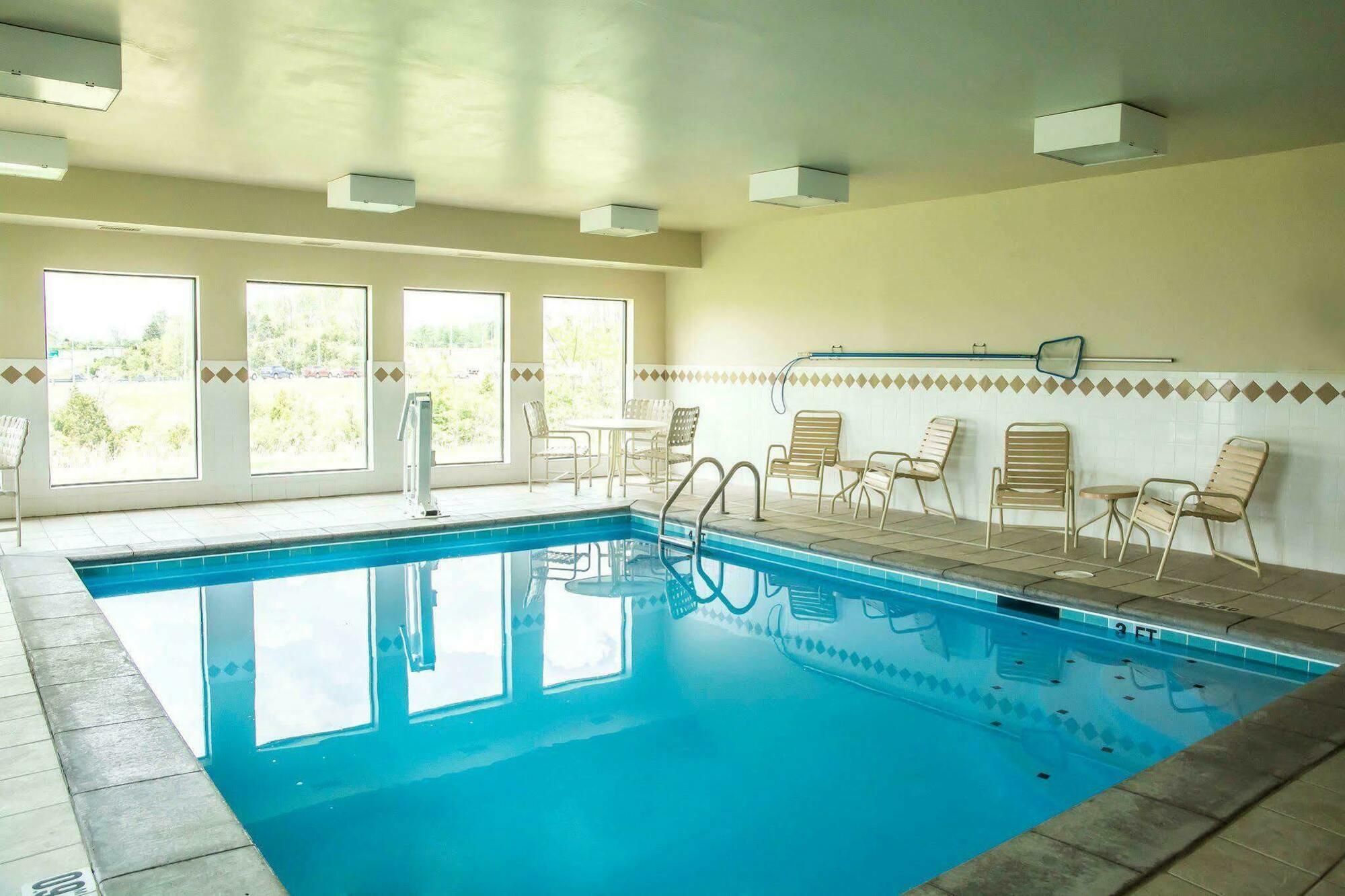 Quality Inn Springboro West Exteriér fotografie